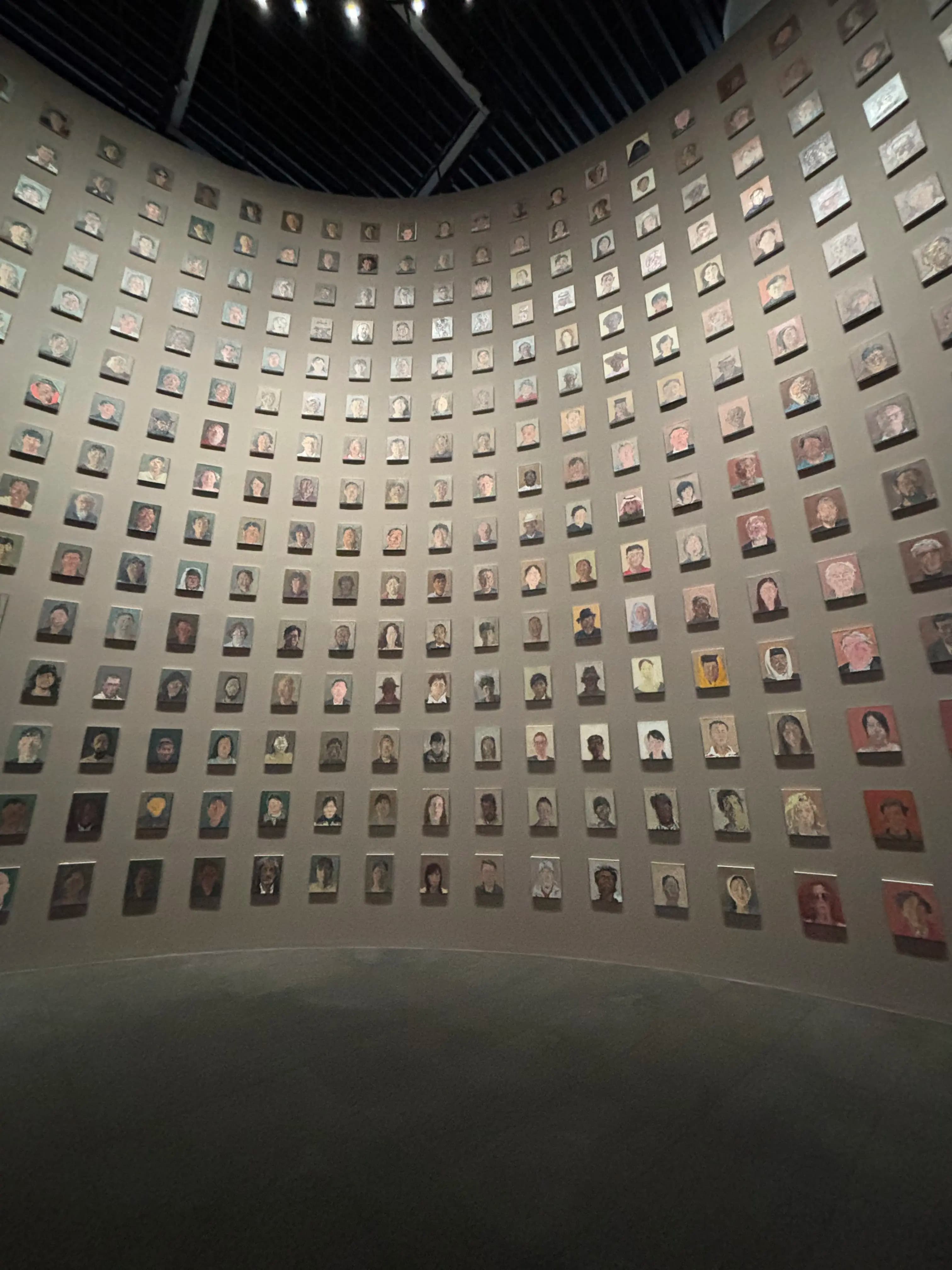 深圳美术馆的千人千面